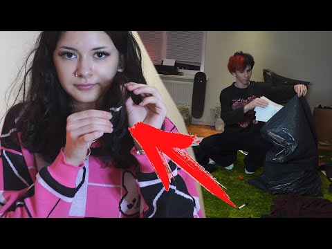 Видео: ВЛОГ: ЛИЗЕ КИНУЛИ ЖВАЧКУ В ВОЛОСЫ. АПГРЕЙТ КОМНАТ/ ВСТРЕТИЛСЯ С БРАТОМ / ГЕНЕРАЛЬНАЯ УБОРКА