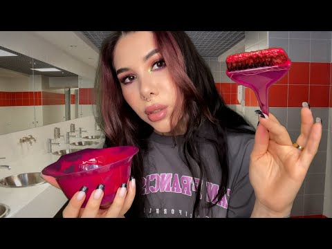 Видео: АСМР|ТОКС ДЕВОЧКА С ЗАДНЕЙ ПАРТЫ КРАСИТ ТЕБЕ ВОЛОСЫ ASMR