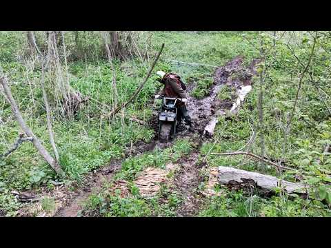 Видео: Мотоциклы Тула и Полноприводный вездеход болото и   непреодолимый брод.