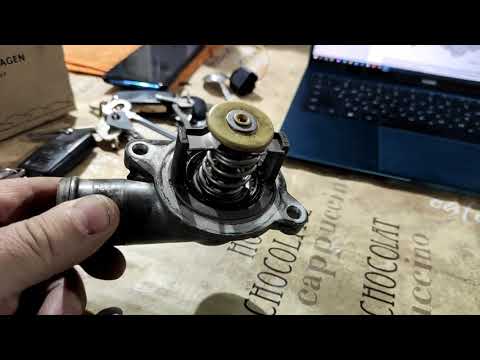 Видео: Замена термостата на Т5 фольцваген.