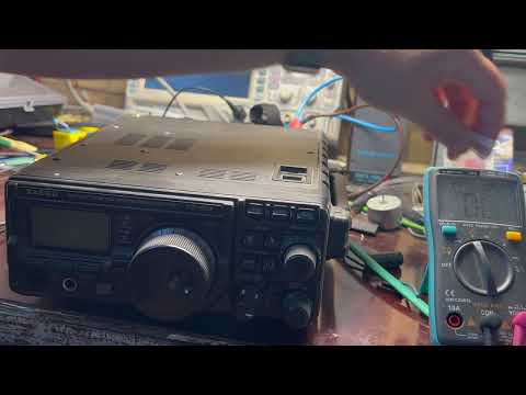Видео: Трансивер YAESU FT-897 все тот же старенький? А дисплей новенький:)