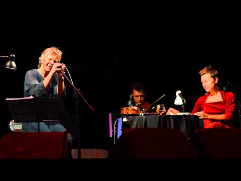 Видео: Сурганова и Оркестр – Всё сначала