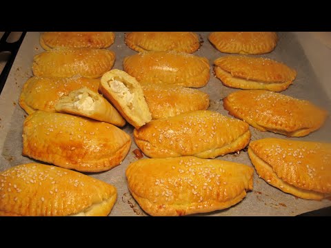 Видео: Хрупкави соленки/рогчета/ със сирене .