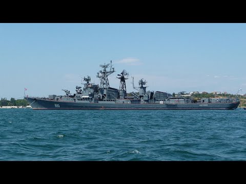 Видео: Большой противолодочный корабль проекта 61 (Кашин) | Веха в советском кораблестроении. Обзор