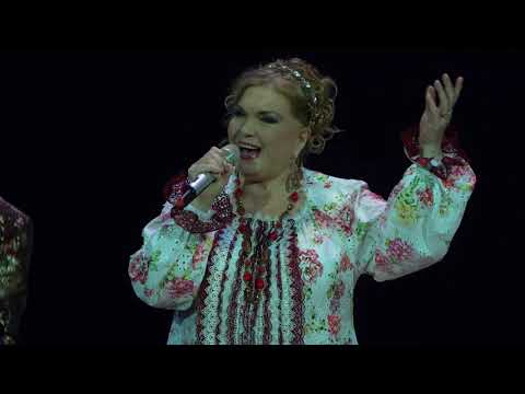 Видео: НАРОДНЫЙ ХИТ 2021 ГОДА | БЕГУТ ГОДА |  Людмила Николаева и ансамбль "Русская душа"