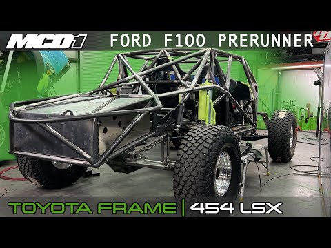 Видео: Вивиан, Ford F100 получил композитную приборную панель, топливный бак и новую ось! | Morgan Clark...