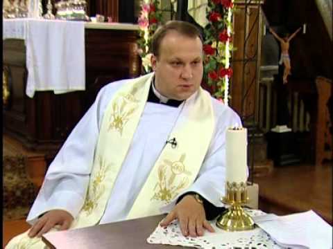 Видео: "Добрый вечер!". Мы в гостях у ксендза Вячеслава Росляка