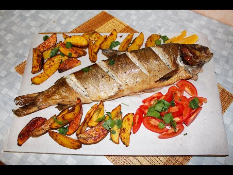 Видео: Ленок, запеченный с картошкой по-деревенски