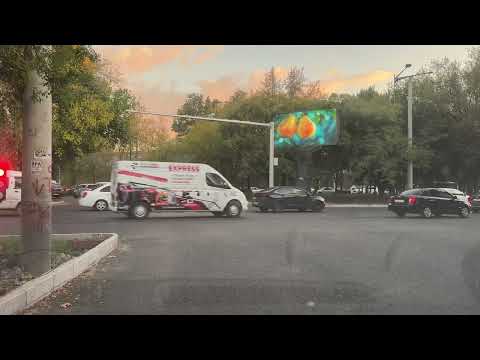 Видео: 🌆 Вечерняя дорога под дыханием ноября ❄️