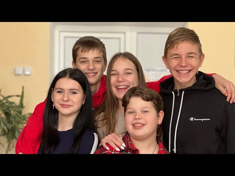 Видео: Школа на каникулах)