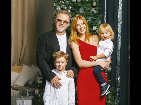 Видео: Как Наталья Подольская и Владимир Пресняков отметили Новогодние праздники 2023.