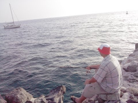 Видео: первая рыбалка на Канарских островах.First fishing on the Canary Islands.april 2013