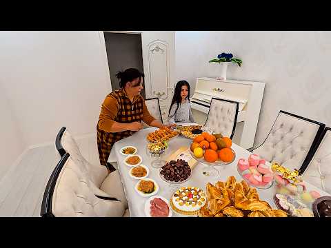 Видео: Мы получили деокоративные деревья и цветы для нашего сада | Они пригласили нас в таблицу ифтара
