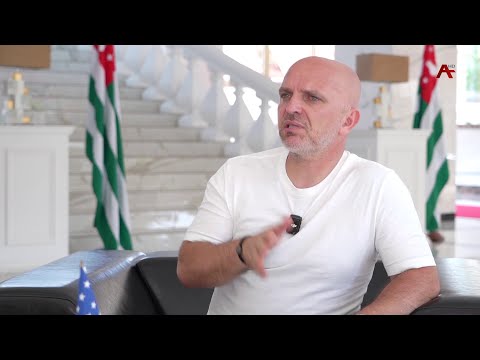 Видео: Интервью с Александром Шоуа