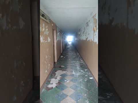 Видео: Сталк по зданию в поиске приборов и радиодеталей