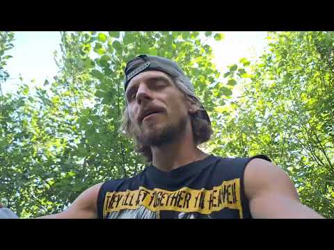 Видео: Лоик Шерали "Моя Река " Перевод с таджикского.