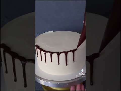 Видео: как делать шоколадные подтёки