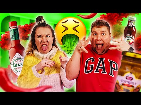 Видео: КИСЛЫЙ, ОСТРЫЙ, СЛАДКИЙ / Пробуем 15 видов соуса! ЧуТь не Отправились!😰 Угадай Челлендж