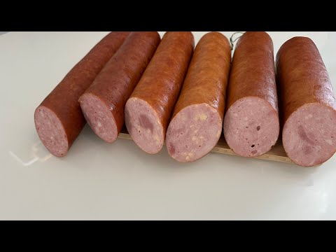 Видео: Виробництво крафтових ковбас в домашніх умовах - Шинка зі свинини
