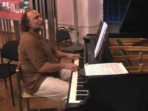 Видео: Георгий Свиридов "Время, вперед!" (Михаил Аркадьев)