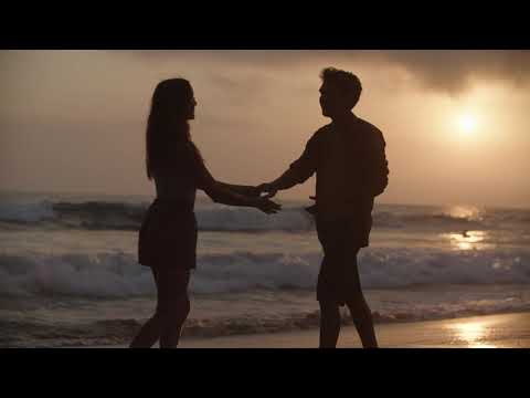 Видео: Кто я тебе · KROQ