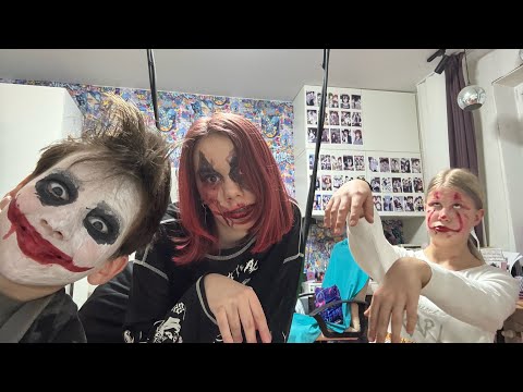 Видео: Влог с хэллуина/МЫ ЛОМИЛИСЬ В ЧЮЖИЕ КВАРТИРЫ И КЛЯНЧИЛИ ЕДУ?УЗНАЕТЕ В ЭТО РОЛИКЕ
