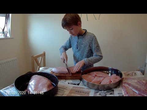 Видео: Dried meat / Как правилно да изсушим месо , сушено месо , домашна пастърма , как се прави пастърма.