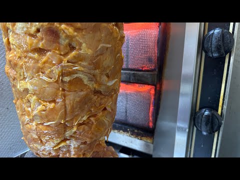 Видео: Обзор оборудования. Гриль для жарки донерного мяса .