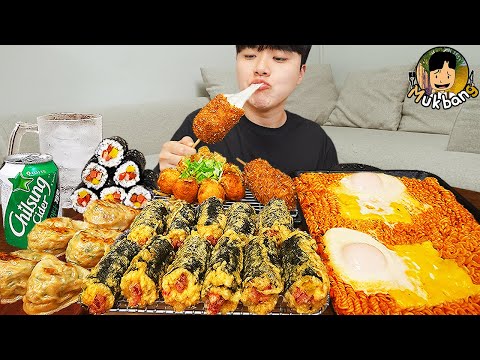 Видео: ASMR MUKBANG | острая лапша Рамён, кимбап, хот-дог рецепт ! принимать пищу