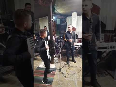 Видео: Кольо Илиев в механа "Тракийци"