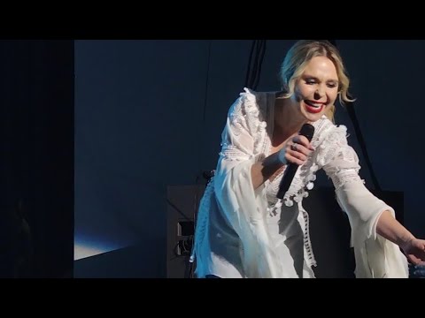 Видео: Пелагея - Валенки