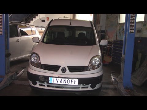 Видео: Renault Kangoo 2007 1,5DCI   Дым из мотора!!!!