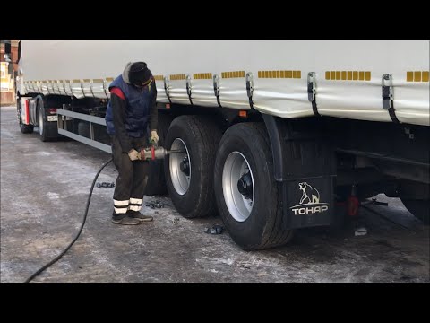 Видео: ГОЛОЛЁД НЕ СТРАШЕН !!! Переобул все колёса в резину Goodyear !!! ) Очень рад )