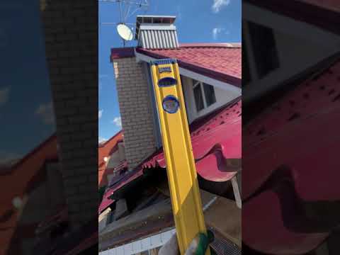 Видео: Монтаж длинных металлических крюков для водосточной системы Döcke LUX.