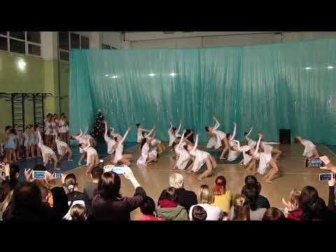 Видео: Люди всей земли. Новогодний концерт 24.12.2019