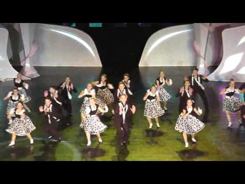 Видео: РОК-Н-РОЛЛ. Танец группы Колибри.