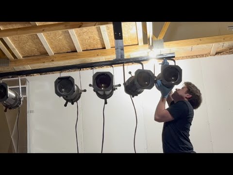 Видео: Четырехлетний процесс реставрации после пожара. Часть 4 (Освещение и электроника)