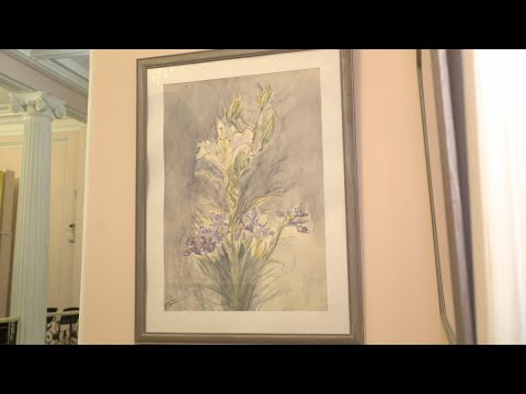 Видео: Открытие выставки произведений преподавателей кафедры Академической живописи МГХПА им.С.Г.Строганова