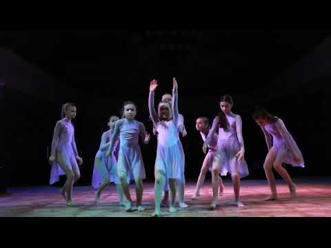 Видео: " Відродження" , зразковий аматорський ансамбль танцю Енергія