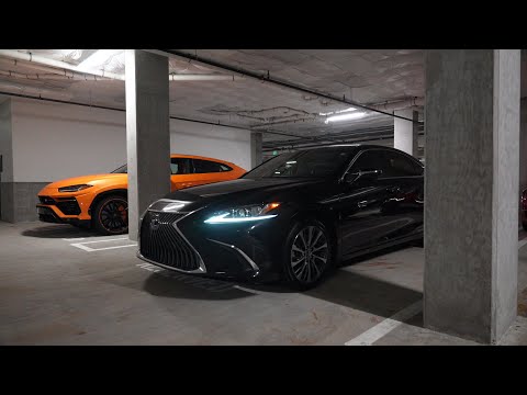 Видео: Обзор Lexus ES300H | Дилер впаривает допы | ВЛОГ