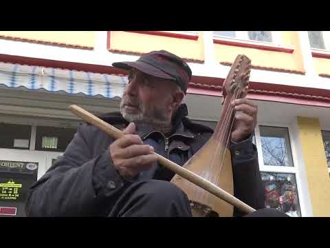 Видео: Йордан Дечев свири на гъдулка, 2020