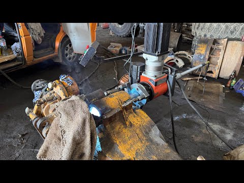 Видео: ВОССТАНОВЛЕНИЕ ОТВЕРСТИЯ ОСИ БАЛАНСИРА БЕЛАЗА