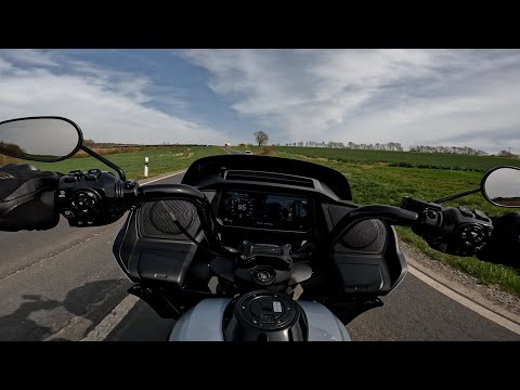Видео: В чём разница? новый папка - Road Glide 2024 от Harley-Davidson. Тест-райд.