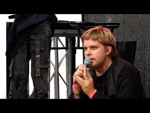 Видео: Огонёк - холод #live на Абстрактном Фестивале 2025