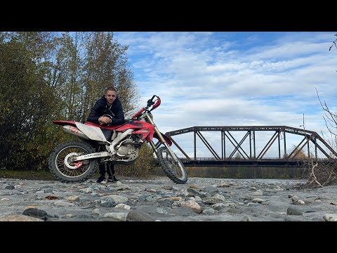 Видео: Talkeetna, Alaska, USA- малка част от красотата на природата- Honda CRF250X