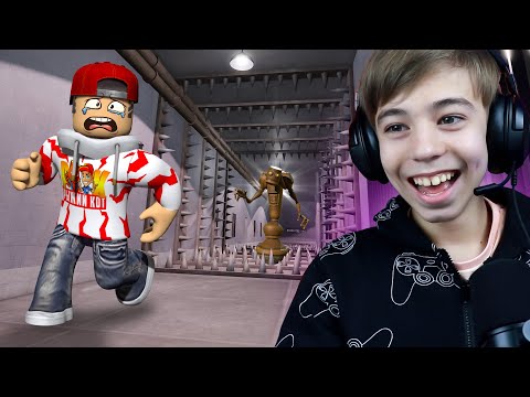 Видео: 😆 НЕУЖЕЛИ ОН ДУМАЛ ЧТО МЫ НЕ СБЕЖИМ? ➢ Побег из ТЮРЬМЫ РОБЛОКС №8