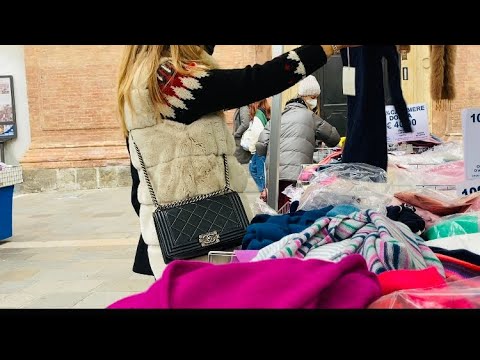 Видео: Что покупают итальянки на рынке: теперь и я ношу сэконд!!!
