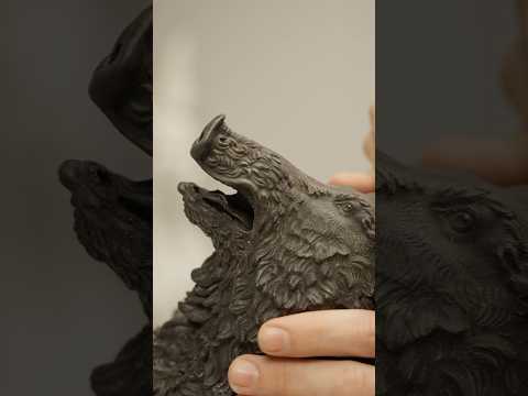 Видео: Процесс создания бронзовой скульптуры. Обработка восковой модели. #sculpture #bronzesculpture #art