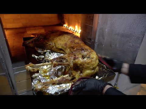 Видео: Yeni il qabagı Nadirin bütov quzu gonaglıgı / Новоселье в канун Нового года