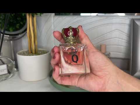 Видео: Парфюмерный гардероб на октябрь. Ароматы осени #perfume #ароматы #духи #парфюмерныйобзор #осень